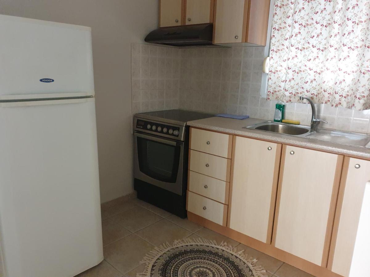 Comfortable Apartment In The Center Of Volos Very Close To The Port Extérieur photo